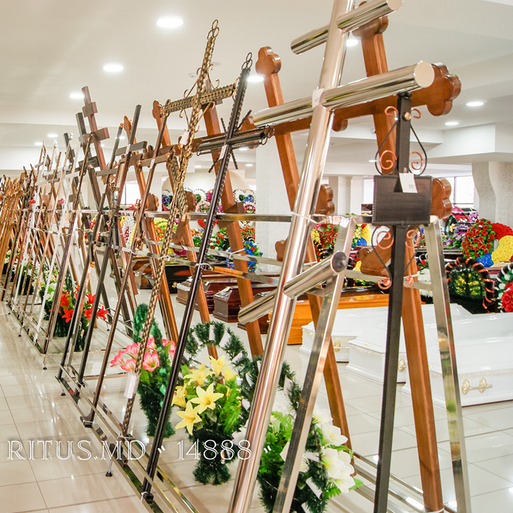 Cruci funerare
